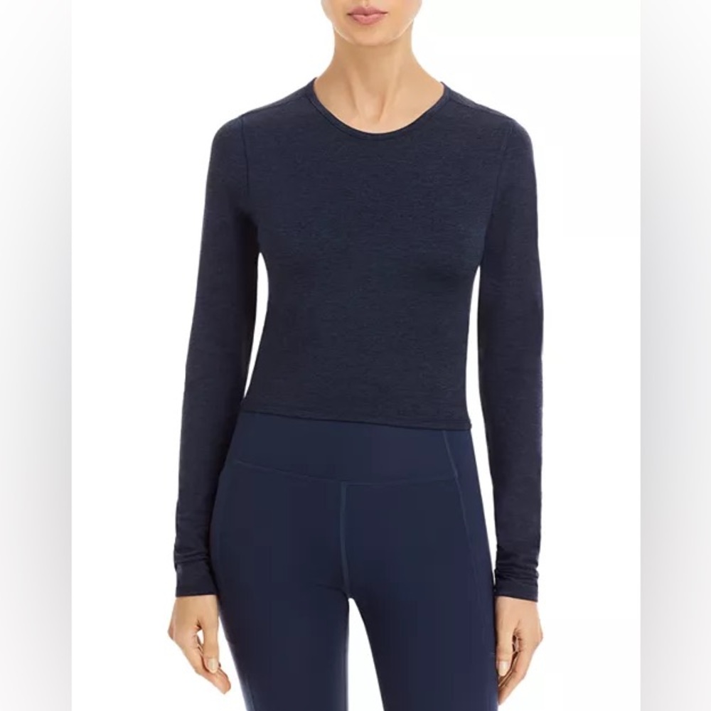 Girlfriend Collective Reset Cropped Long Sleeve Tee in Dark Blue Black Medium
